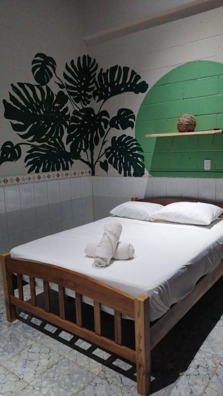Hostal Tia Reyna El Zonte Ngoại thất bức ảnh